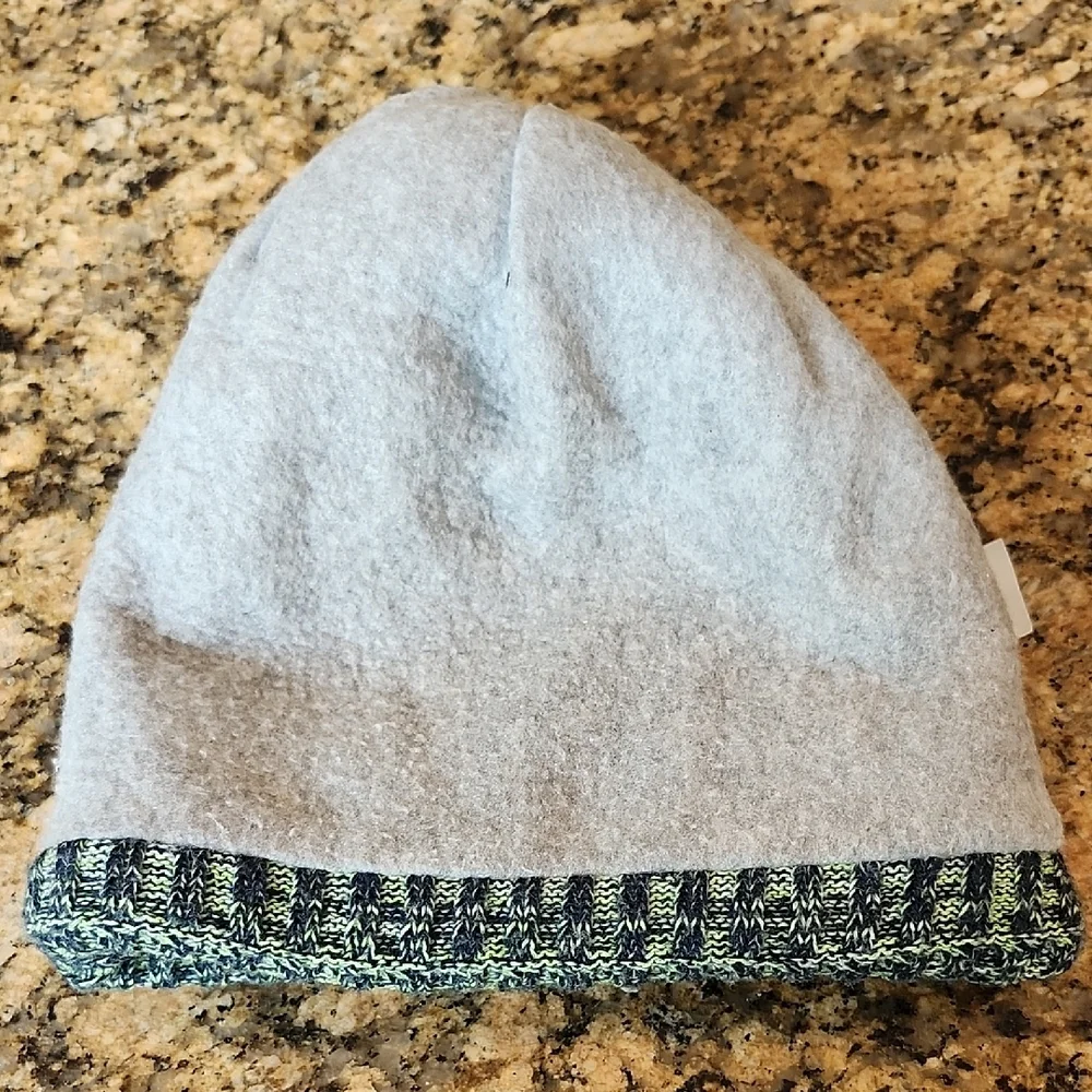 NFL‎ Seattle Kids Pom-Pom Beanie - Blue and Green